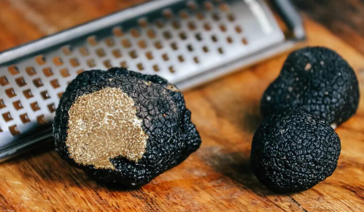 shaved black truffle
