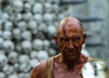 Ralph Fiennes as Dr. Kelson in "28 Years Later."