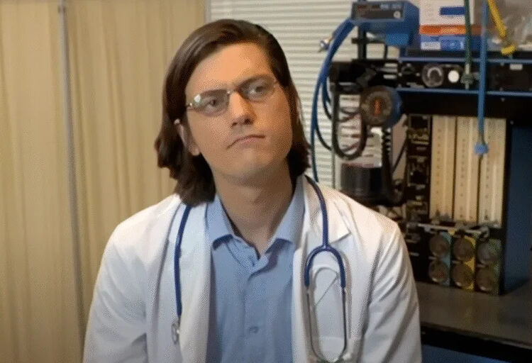 Trevor Moore in <em>The Whitest Kids U’Know</em> “Hot Dogs” sketch.