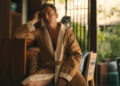 Jason Isaacs as Tim Ratliff in The White Lotus season 3