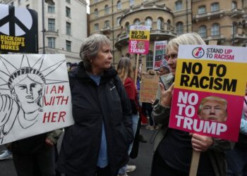 Thousands fill London streets to protest Trump visit