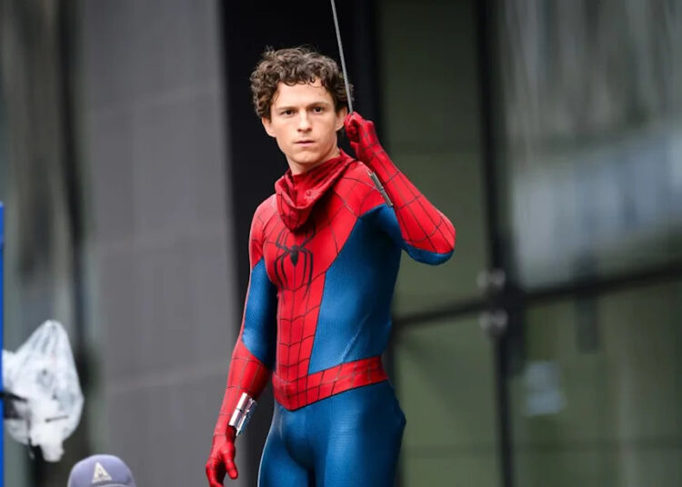 <p><a href="https://www.mensjournal.com/.image/t_share/MjE2ODU3MTExMzMyNjYwNzU1/tom-holland-spider-man-filming.jpg" rel="nofollow noopener" target="_blank" data-ylk="slk:Sony;elm:context_link;itc:0;sec:content-canvas" class="link ">Sony</a></p>