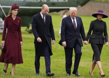 Trump greeted by members of the Royal Family at Windsor Castle