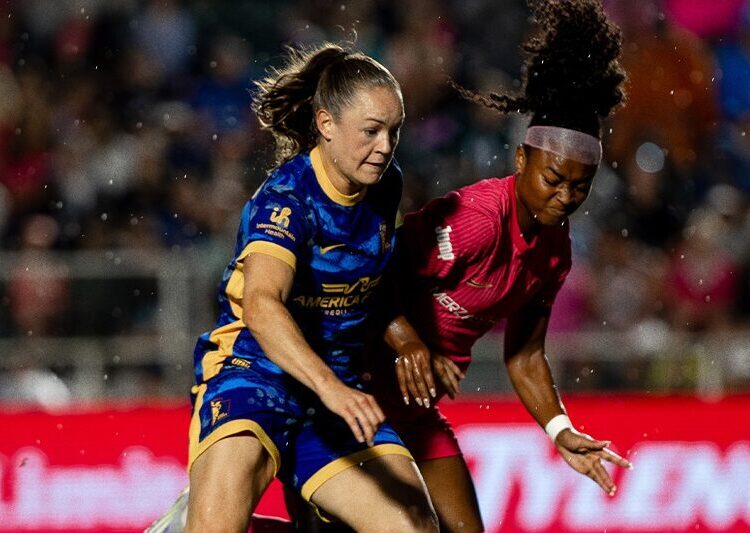 Utah Royals FC North Carolina Courage...