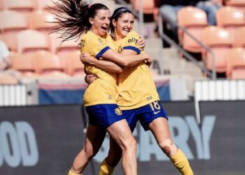 Utah Royals unbeaten in 5 straight games after 2-0 win over Houston in homecoming