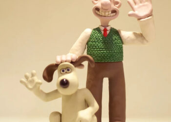 Wallace and Gromit character models waving