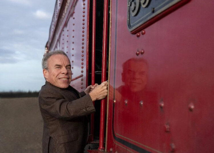 Warwick Davis