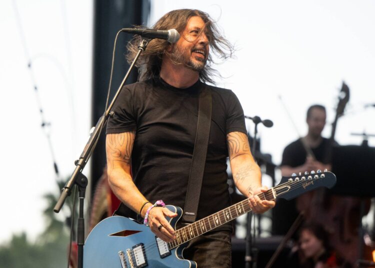 Watch Foo Fighters play surprise first gig with their new drummer