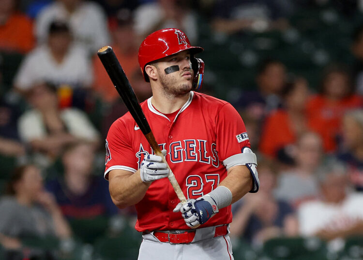 What happened to Mike Trout? Live injury updates for Angels vs. Royals 9/2/25