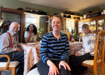 Kalina Ross Pops, Kalina Ross, and her daughter and mom