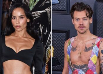 Zoe Kravitz and Harry Styles Pack on the PDA During Romantic Date Night in NYC – Star Magazine