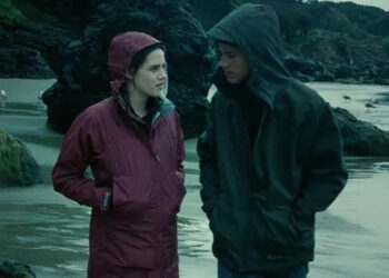 Summit Entertainment Kristen Stewart and Taylor Lautner in 'The Twilight Saga'