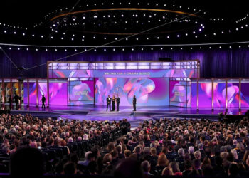 Mekhi Phifer, Mindy Kaling, and Zach Braff speak onstage during the 76th Primetime Emmy Awards at Peacock Theater on September 15, 2024.