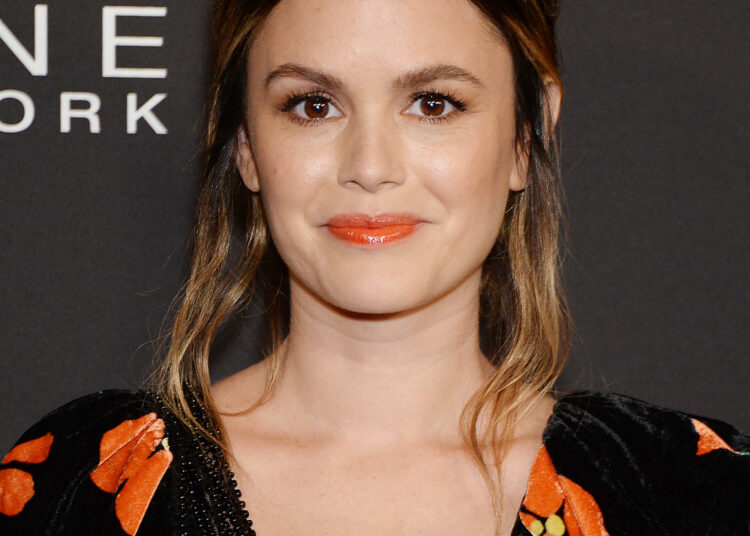 ‘The O.C.’ Alum Rachel Bilson Recalls Losing a Job After Revealing She Likes to Be ‘Manhandled’ – Star Magazine