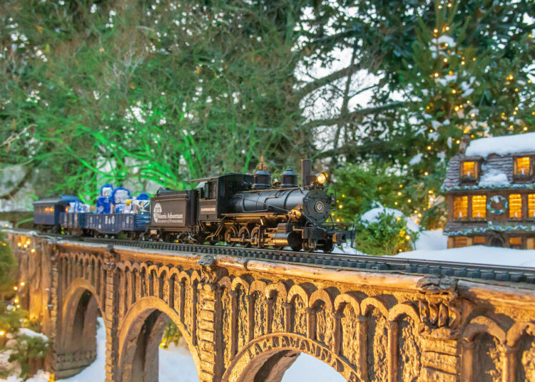 14 Must-See Holiday Attractions in Philadelphia for 2025