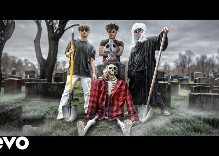 BURIED ALIVE – KreekCraft Diss Track (feat. Steak, Foltyn & Kreeks Mom)