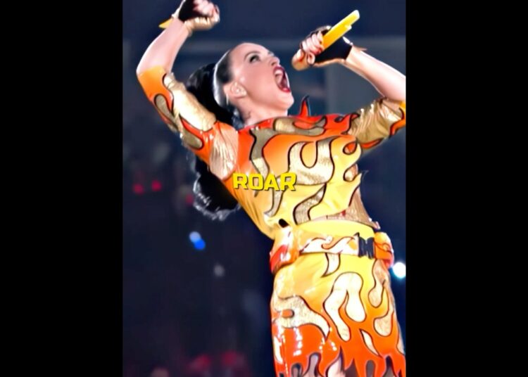 Katy Perry – Roar 2013 vs 2015 🐯