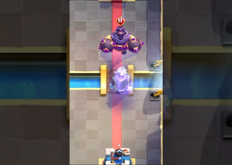EVO ROYAL GHOST IS INSANE! #clashroyale #shorts