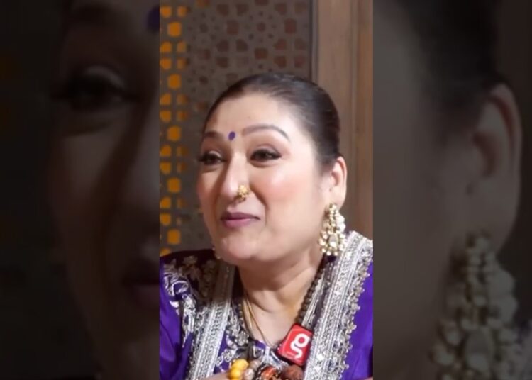 Sunita and her brother funny gossip😂#viral#youtubeshorts