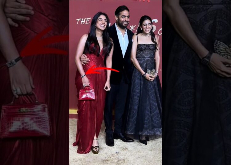 Radhika Merchant’s Watch Collection #radhikamerchant #celebrity #bollywood #bollywoodstyle #shorts