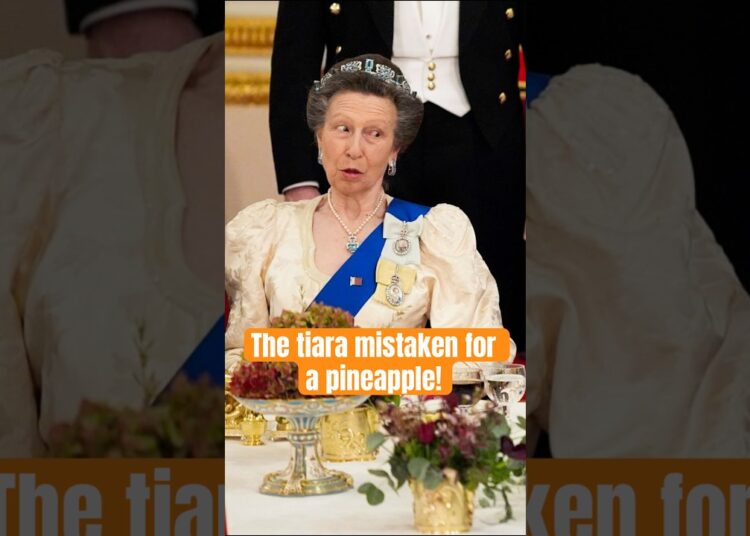 The tiara mistaken for a pineapple! #royal #princessanne #queenelizabeth