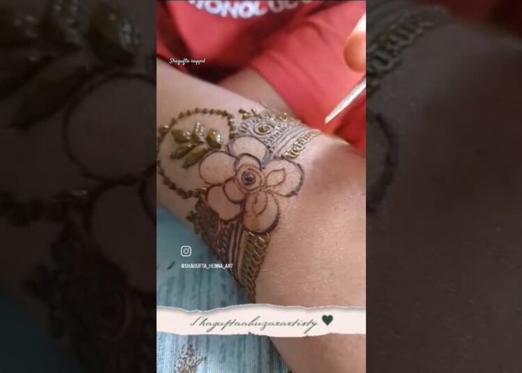 madine hum bhi jaayenge 🥺🌹 #madina #islamic #hennadesign #artist #shorts