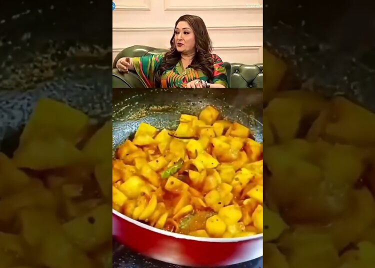 Sunita palak ki sabji🤤#food #palaksabzi #govinda #podcast #celebrity #viralshort #food#short #dinner