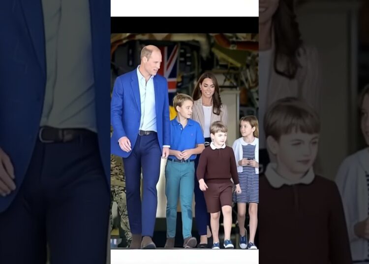 Can’t resist! William dances with Louis 🤣 #princelouis #princewilliam #katemiddleton #royal