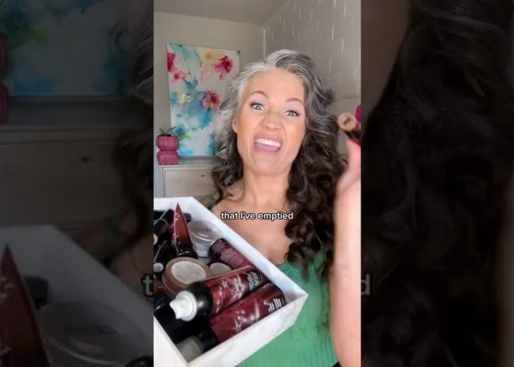 Products professional makeup artists use