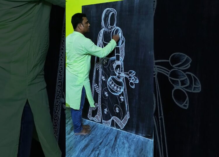 The Grace of an Indian Woman 👩 Beautiful Chalk Art on Blackboard #art #shortvideo #trendingshorts