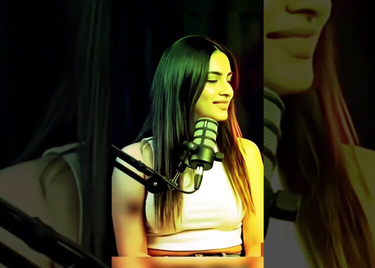College Girls Ki Funny Gossip 😂 | Desi Friendship Podcast | Comedy Chat Show 2025 | #shorts