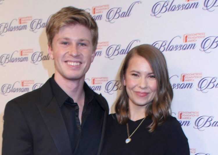 Bindi Irwin Reveals Sad Reason She Missed Brother Robert’s ‘DWTS’ Taping This Week – Star Magazine
