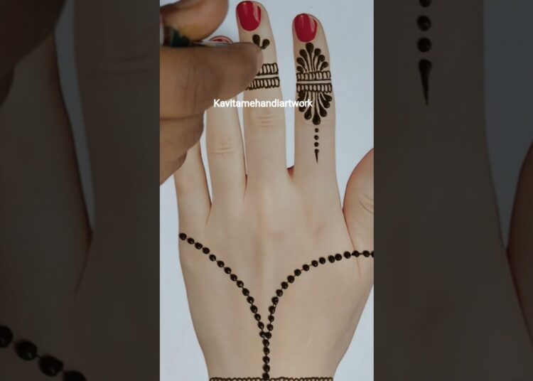dot’s mehndi design #ytshorts #viral #hennadesign #viral #artist #shorts