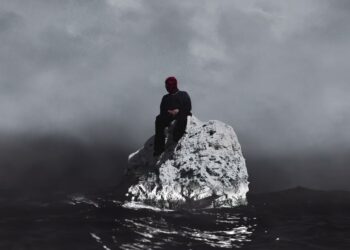 STORMY – MOON (MUSIC VISUALISER)