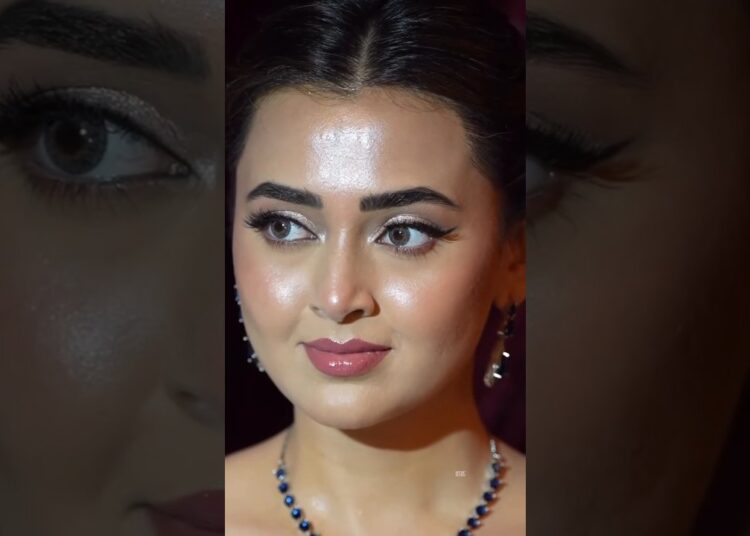 Tejasswi Prakash का Viral glossy makeup! #tejasswiprakash #karankundrra #celebrity #bollywood