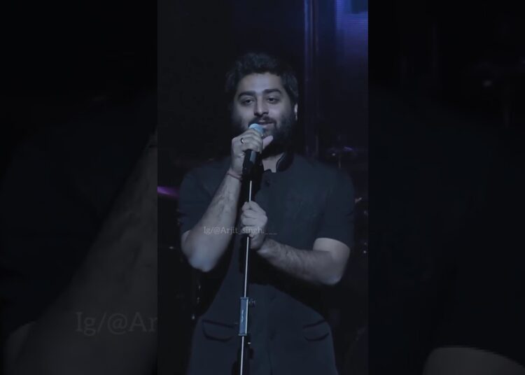 Arijit Singh Live Concert 2025 ❤️ | Full Performance | Heart Touching Songs