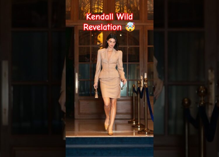 Kendall Jenner Shocks Everyone! 😱🤯 | Gossip World  #shorts #kendall #kardashians #trending