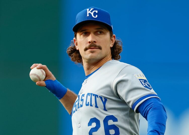 3 free agents who could stabilize the Royals’ second base spot in 2026