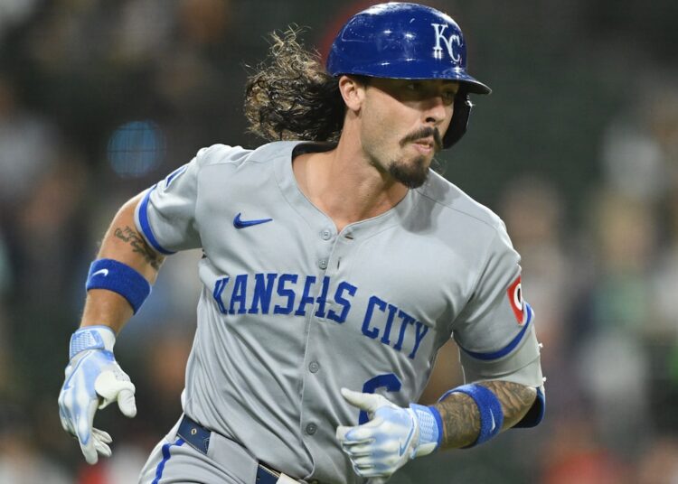 3 reasons why the Royals might retain Jonathan India this offseason
