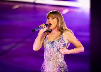 8 ways to celebrate Taylor Swift’s new release in Phoenix