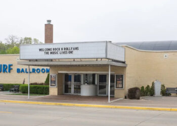 Exterior of the Surf Ballroom & Museum in Clear Lake, Iowa