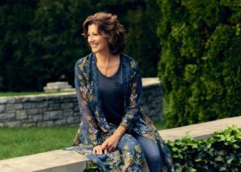 Amy Grant (Southside Entertainment )