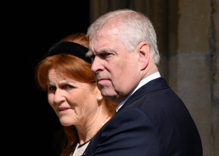 Andrew's Mad Two-Homes Bribe Is The Royal Disaster Nobody Wants to Own