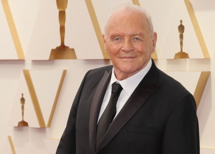 Anthony Hopkins Opens Up About Realizing That He's an Alcoholic