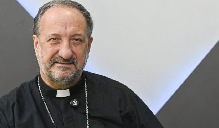 Argentine bishop authorizes new instruments for liturgical songs in his diocese - ZENIT