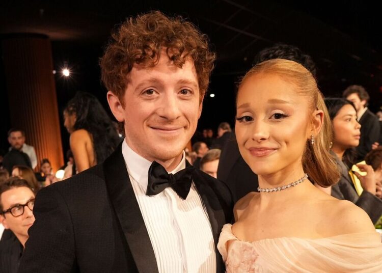 Ariana Grande and Ethan Slater 'operate in different worlds' - Celebrity News - Entertainment