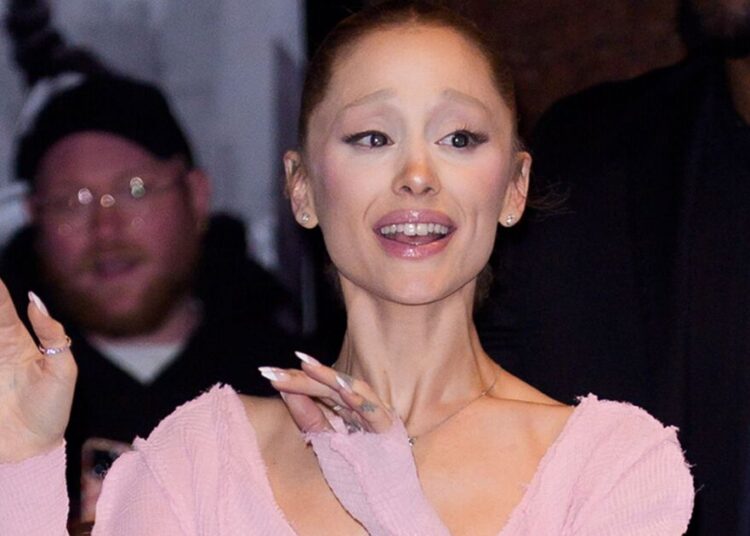 Ariana Grande 'protecting herself' amid ongoing split rumors - Celebrity News - Entertainment