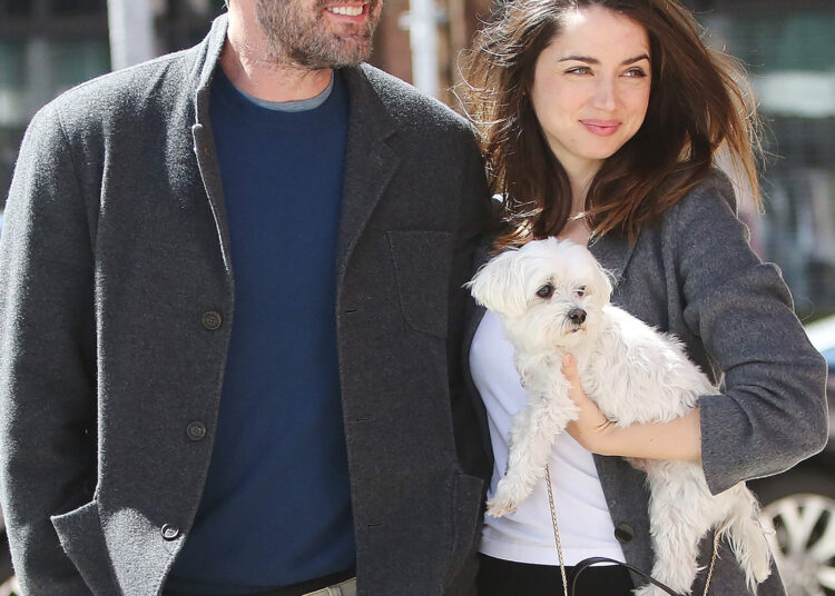 Ben Affleck ‘Happy As Can Be’ That Ex Ana De Armas Is Single Again: ‘He Would Love a Second Shot’ – Globe Magazine
