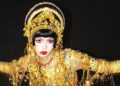 Blackpink’s Lisa Dresses as 'Jibaro' Golden Siren for Halloween 2025