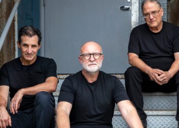 Bob Mould Reunites Sugar for New Song, Concerts